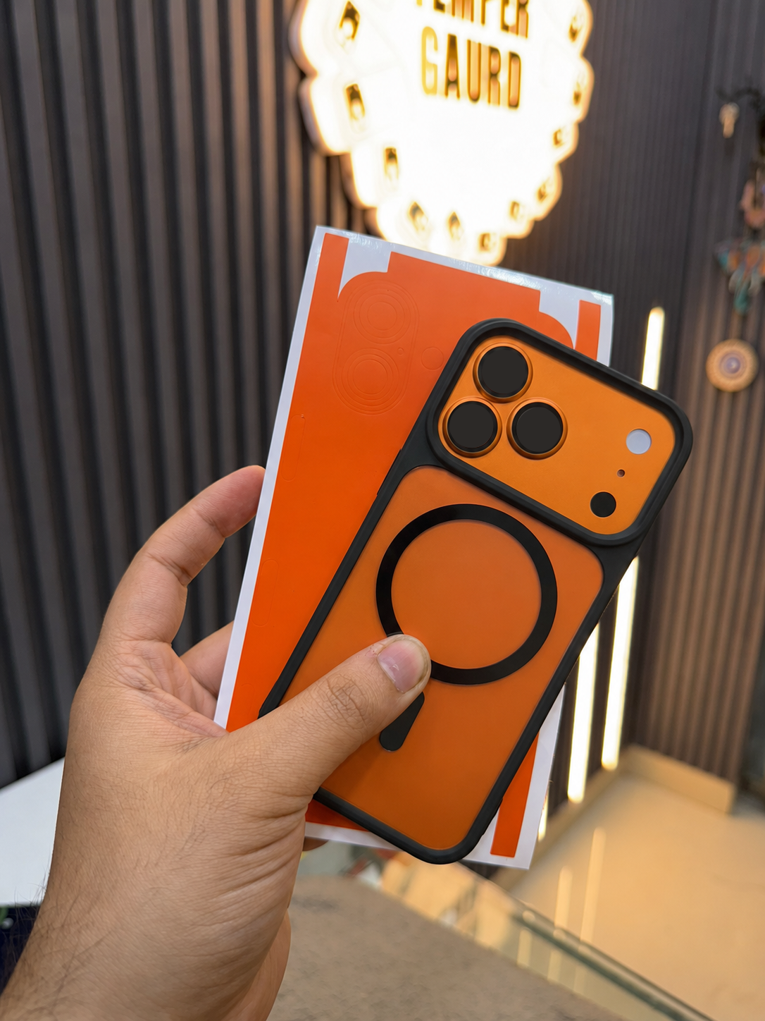 Premium Flash Hide Metal Sheet For older phone  → 17 Pro/max