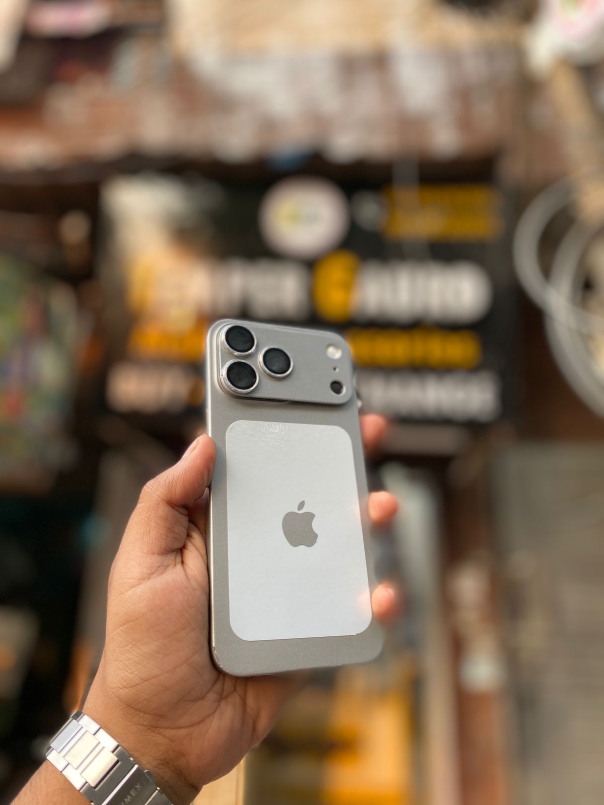 “A Look Like a 17 Pro – All Selected Model Skin Upgrade Kit”