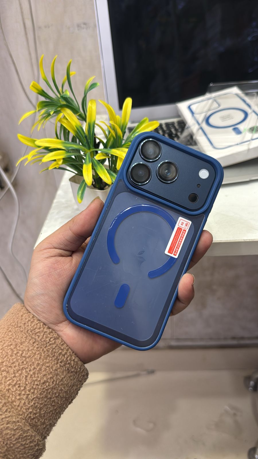 17 Pro/max Clear MagSafe Case | Transparent Cover with Covered Sides