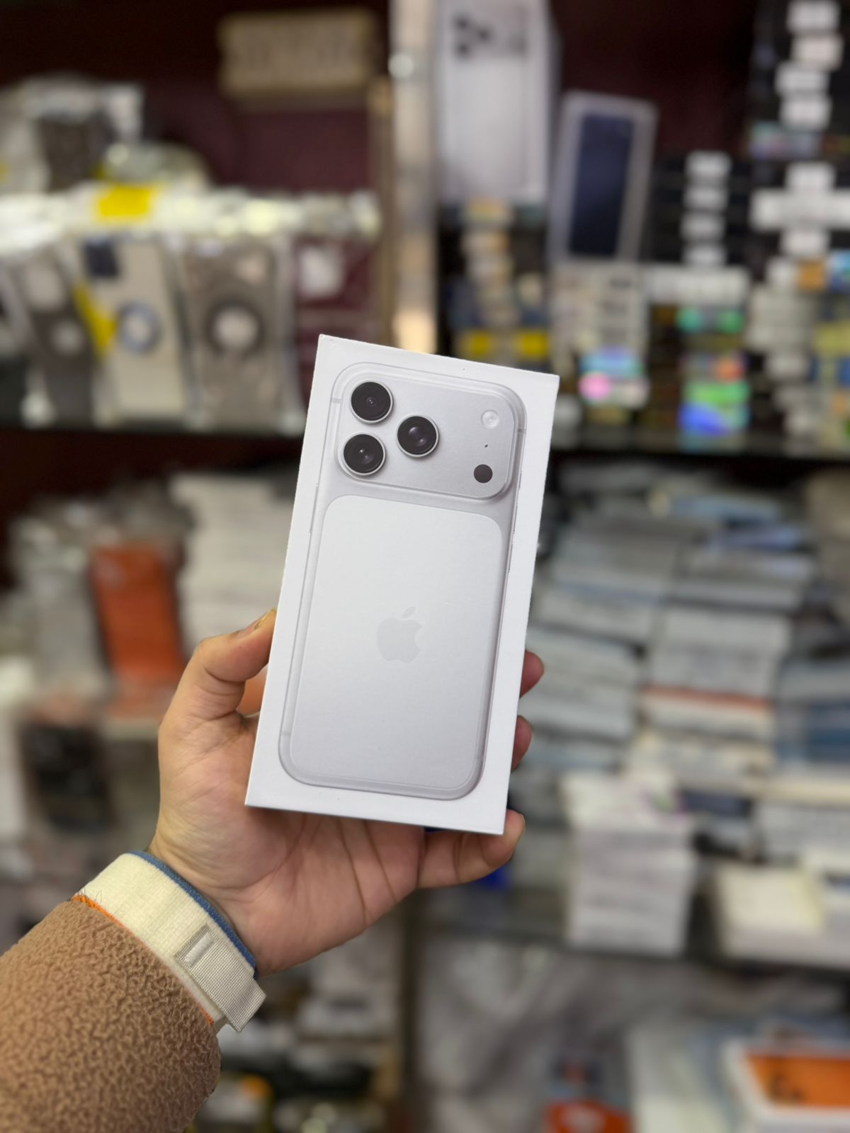 Empty 17 Pro Box with stickers (No Phone inside)