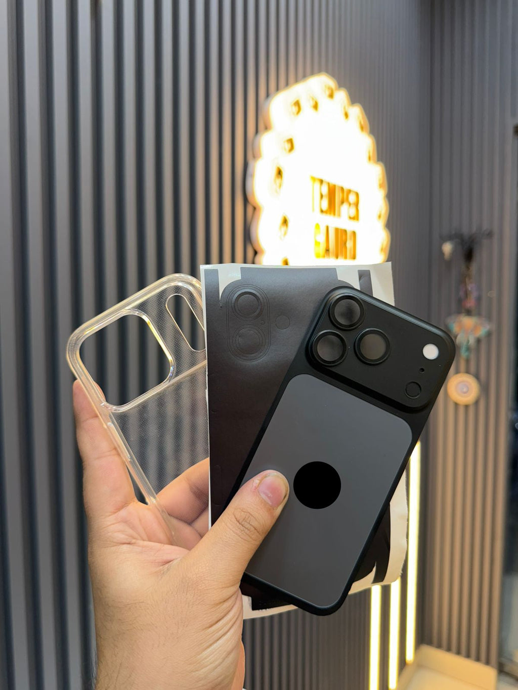 Premium Flash Hide Metal Sheet For older phone  → 17 Pro/max