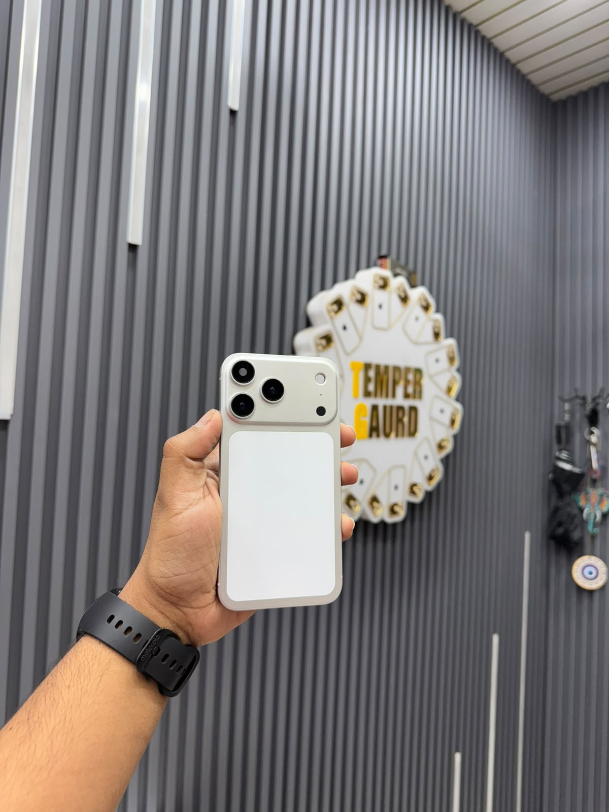 Premium iPhone XR,11,12 to 18 Pro og Housing Kit – Full Replacement Shell